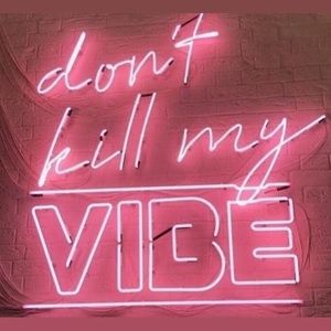 Meet your Posher, Queen